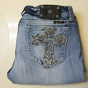 Miss Me Cross Jeans